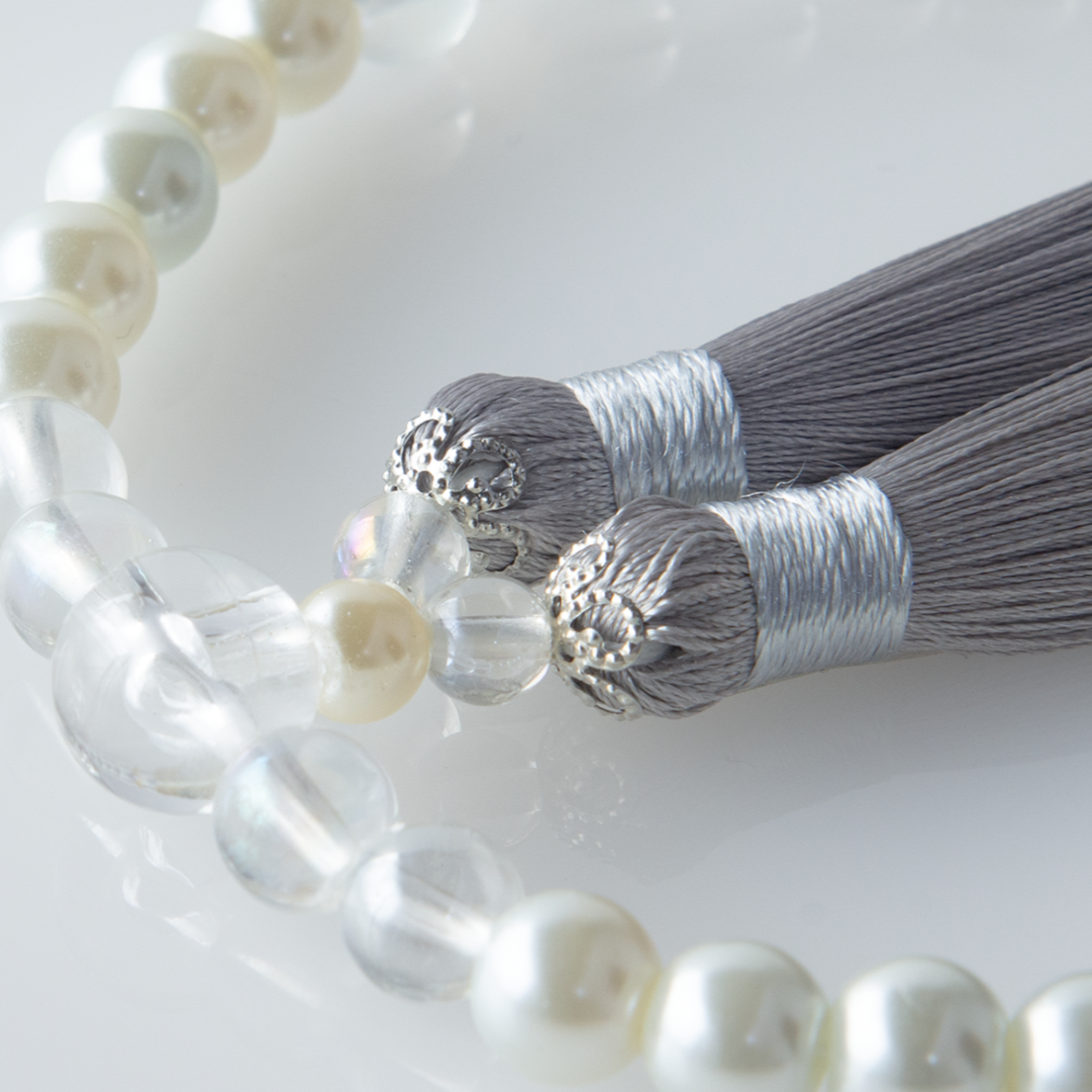 紗つむぎ オーロラクリスタル 薄墨色(うすずみいろ)