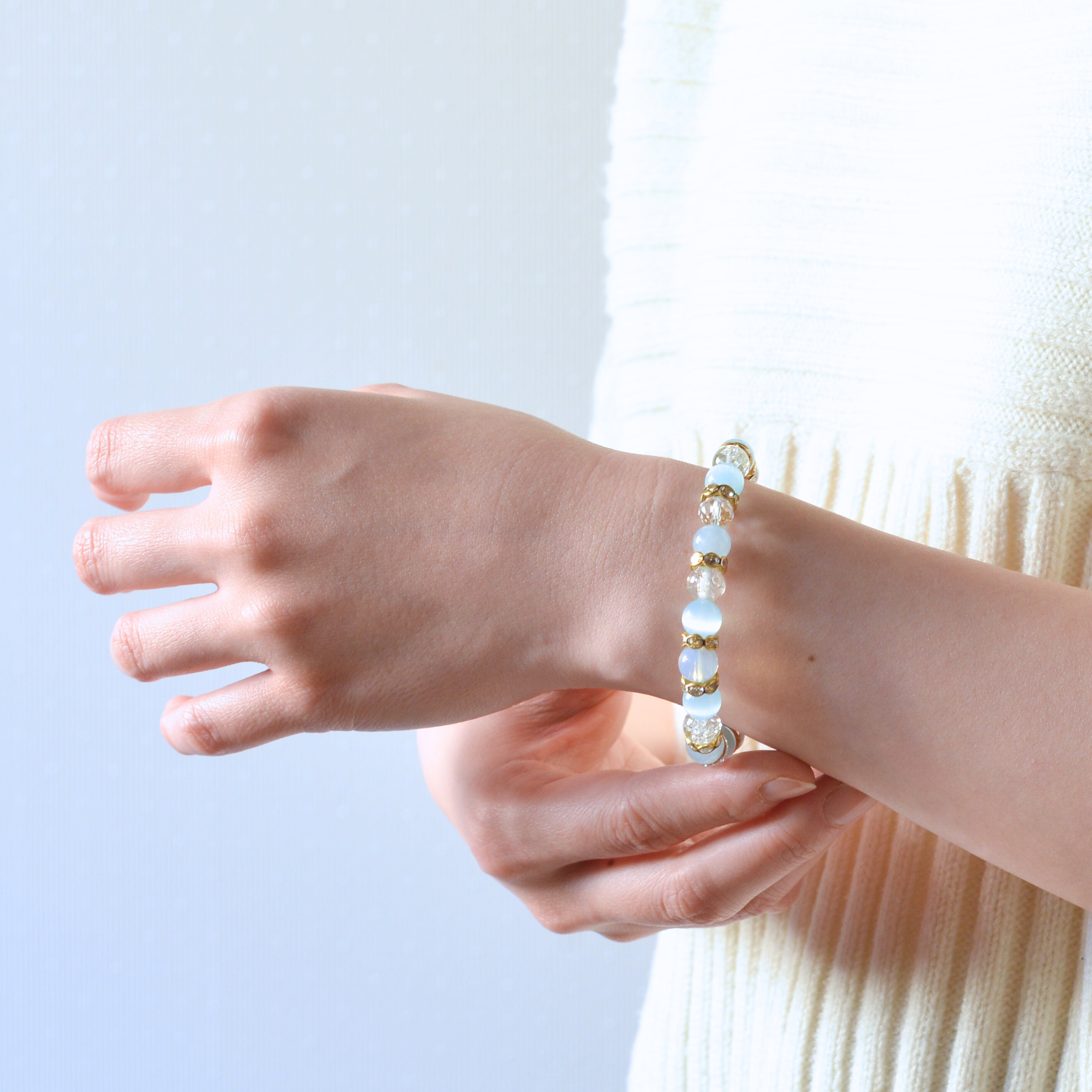 潤-Uruoi- / アクアマリン - 株式会社 お仏壇 手と手