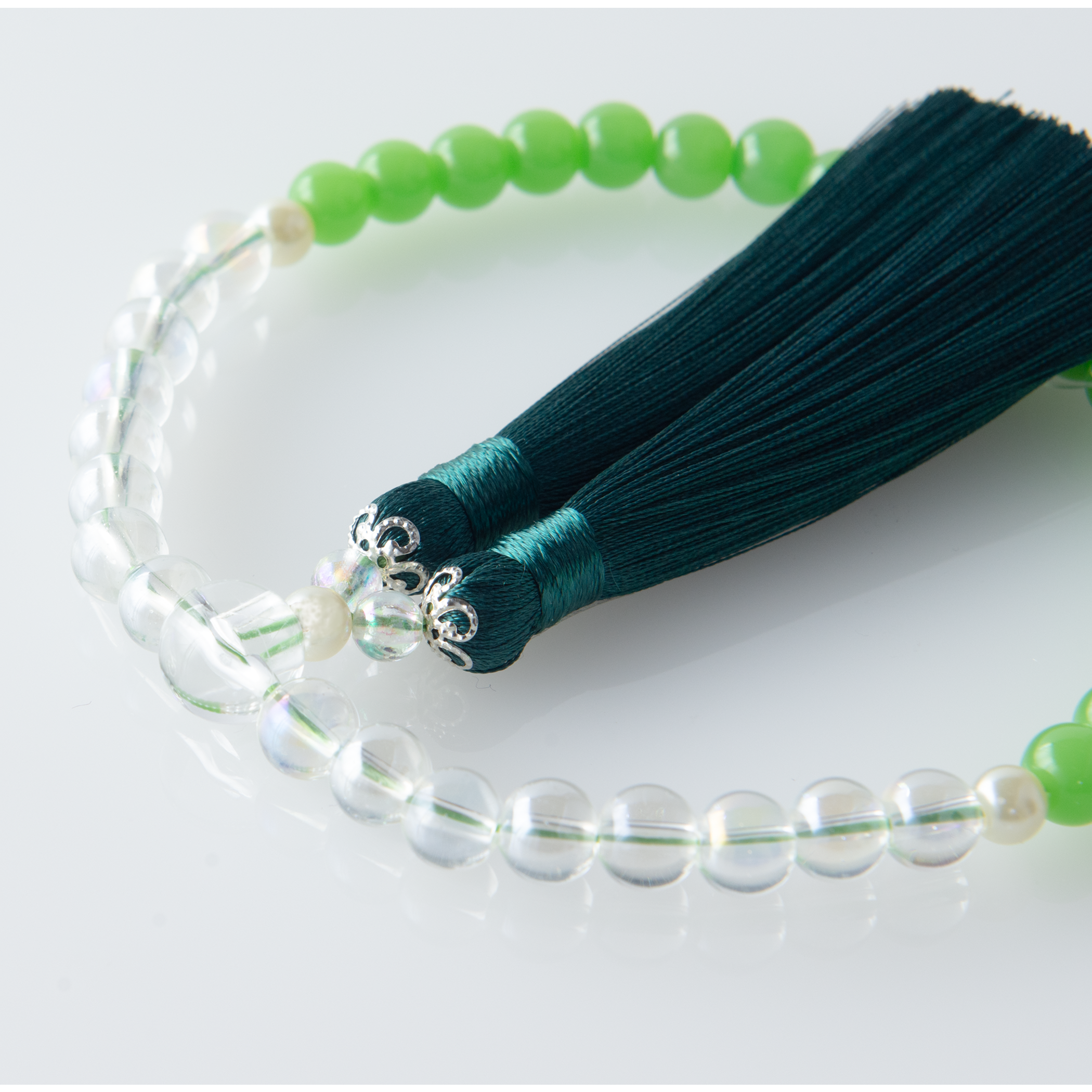 紗つむぎ オーロラクリスタル 常磐色（ときわいろ）