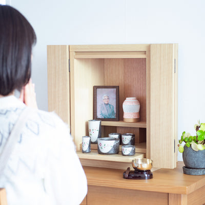 おぶつだん 『ひらり』