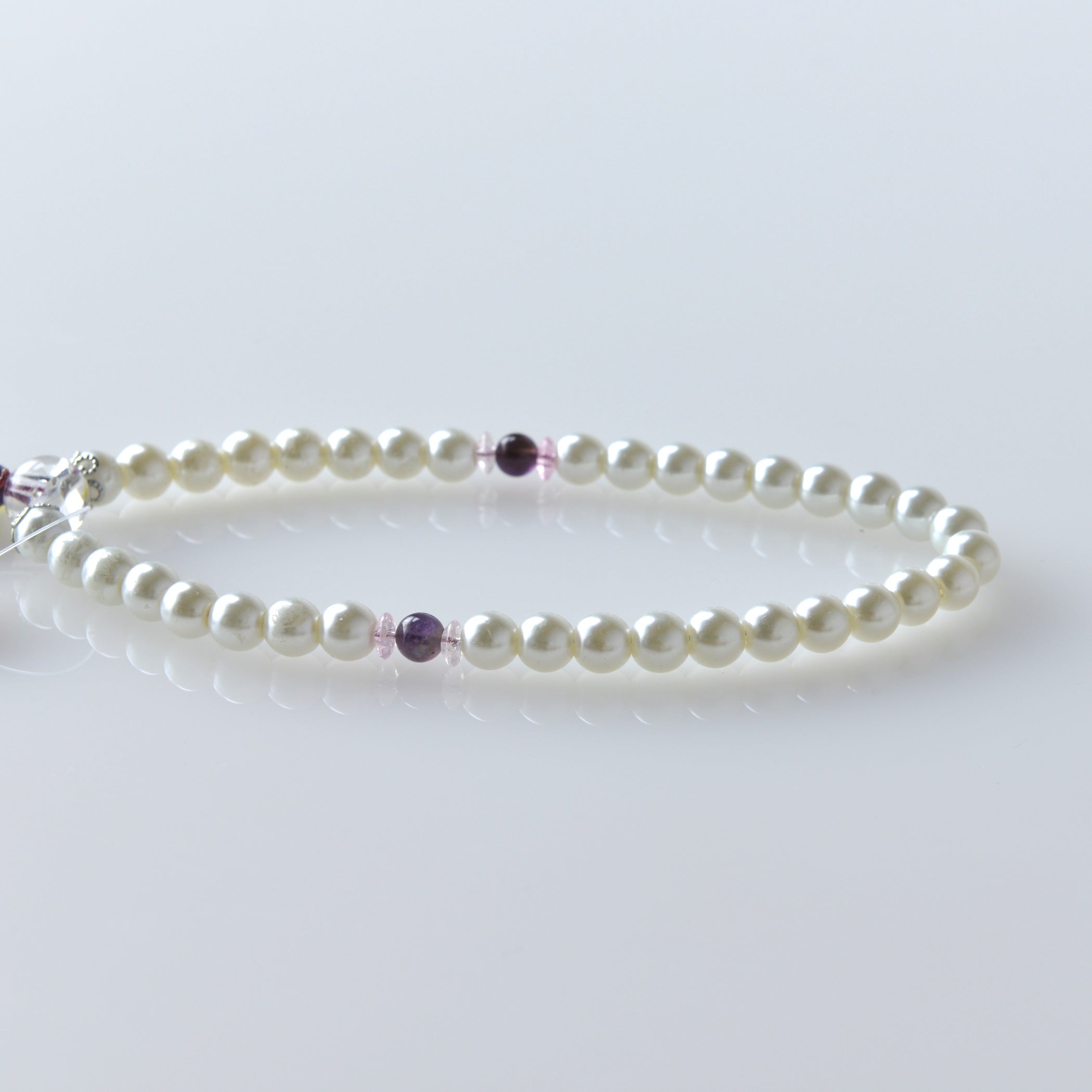 華すずか ホワイト貝パール すみれ色