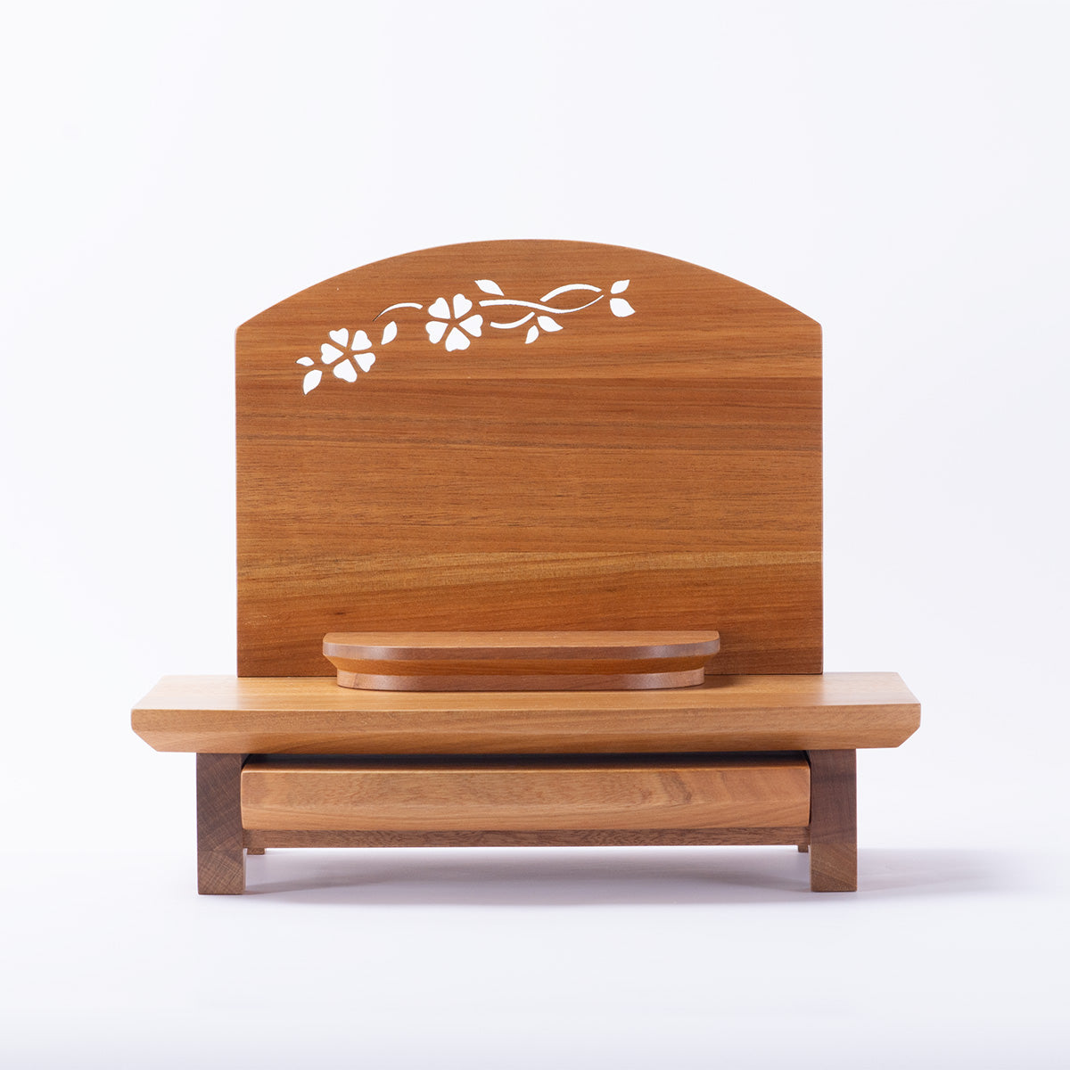 ステージ仏壇 ニヤトー ここら